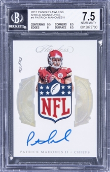 2017 Panini Flawless #SS-PM Patrick Mahomes II NFL Shield Signed Patch Card (#1/1) - BGS NM+ 7.5/BGS 10